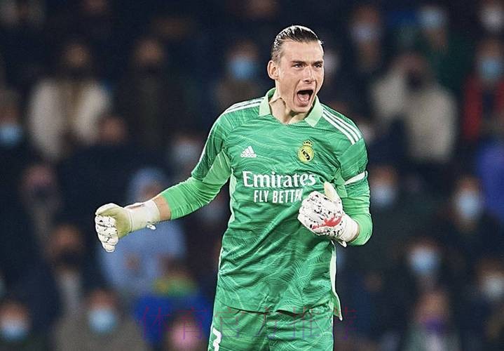 世体:卢宁可能选择离队 皇马需寻找新的二号门将 世体:卢宁可能选择离队 皇马需寻找新的二号门将