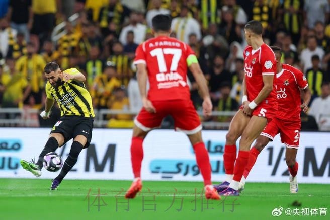 本泽马本场数据:7次射门1次进球 3次成功过人 本泽马本场数据:7次射门1次进球 3次成功过人